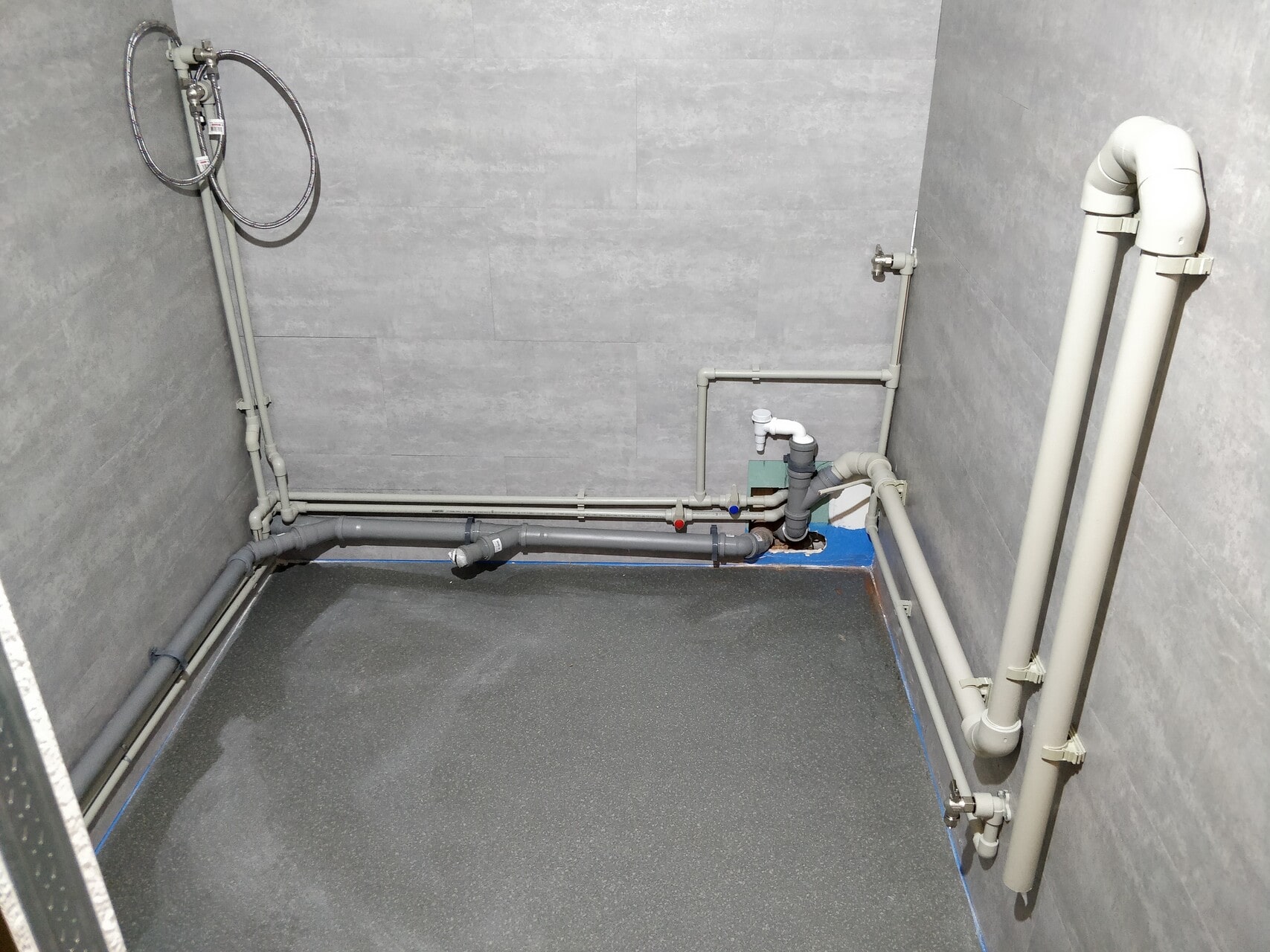 Pimaş hattı ve gider borusu montajı - tıkanıklık oluşum noktaları