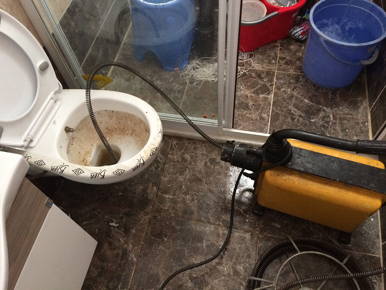 WC gider açma ve tuvalet tıkanıklığı belirtileri